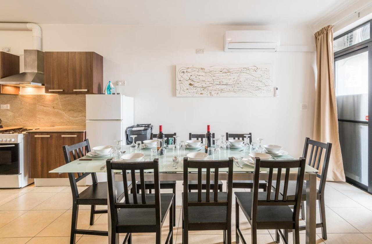 Seashells 2 Bedroom Apartments With Terrace, Just Off The Bugibba Promenade - By Getwaysmalta St. Paul's Bay Exteriér fotografie